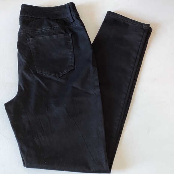 Chico’s black stretch Denim Jeggings. - Picture 1 of 10